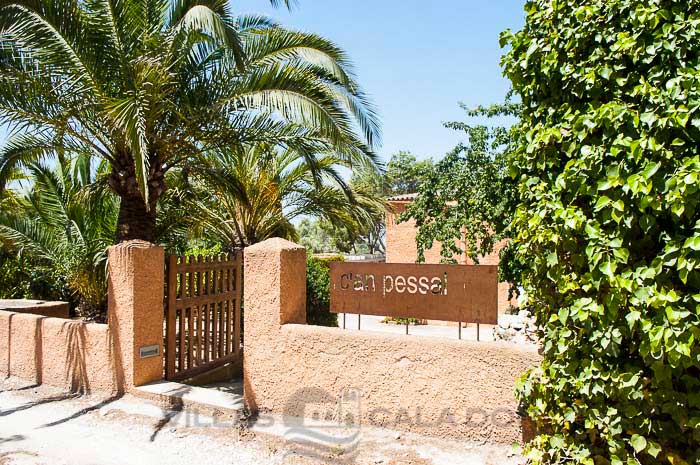 Holiday country house with pool for rent. Majorca