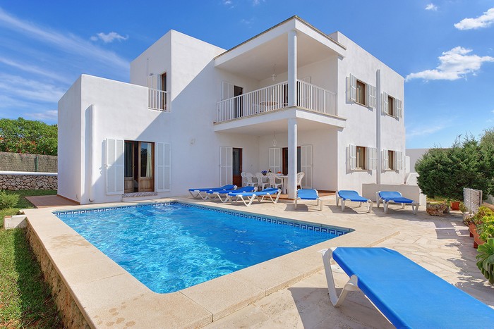 villa pinta 5 dormitorios, Cala D´Or, Mallorca