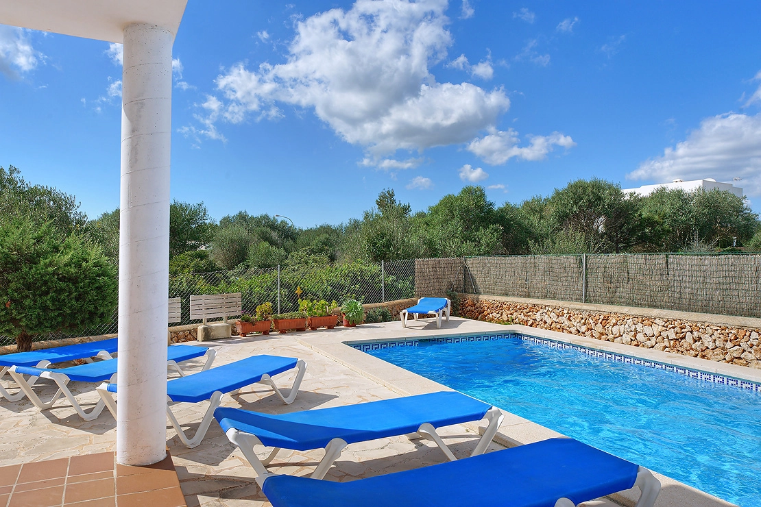 villa pinta 5 dormitorios, Cala D´Or, Mallorca