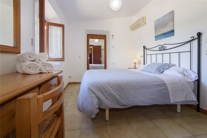 Country house Teuler Petit  4 bedrooms, Cas Concos, Felanitx,  Mallorca