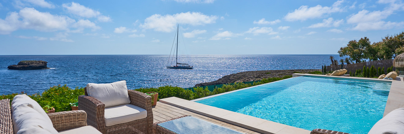 Lago - Ferienvilla direkt am Meer auf Mallorca zu vermieten Lago - Ferienvilla direkt am Meer auf Mallorca zu vermieten